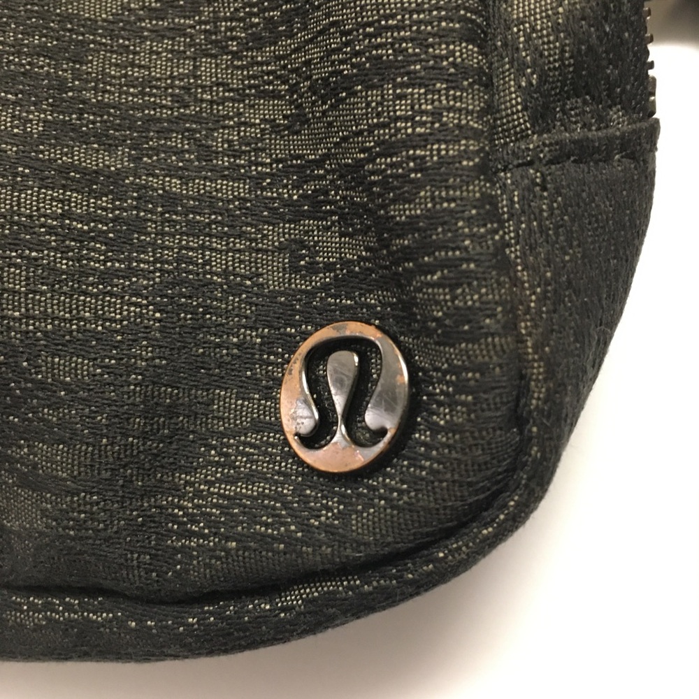 Lululemon Everywhere Belt Bag Black Orange Crossbody Fanny Pack - Picture 3 of 10